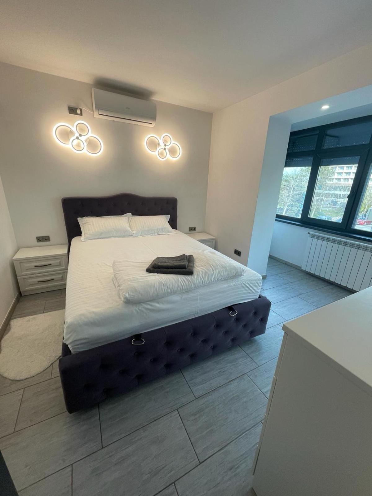 Appartamento Apartament Central Tulcea Esterno foto