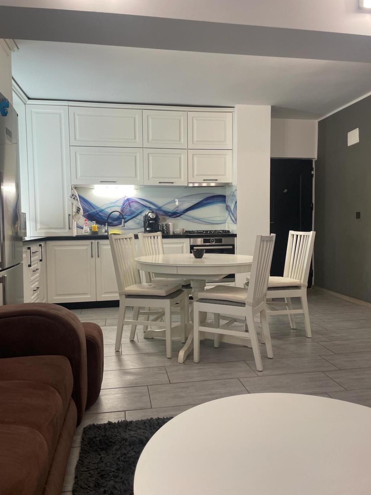 Appartamento Apartament Central Tulcea Esterno foto